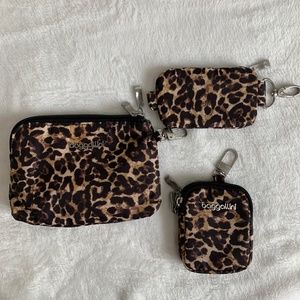 Travel pouches with clip